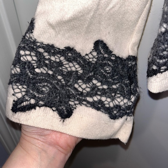 Allude Cashmere Sweater - Picture 4 of 12